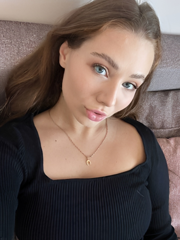 Элина привлекальеная девушка из Нижнекамска цена от 3000 руб