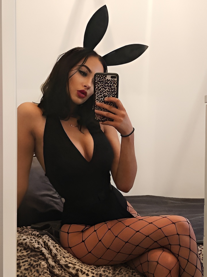 Эсмеральда привлекальеная девушка из Нижнекамска цена от 4000 руб