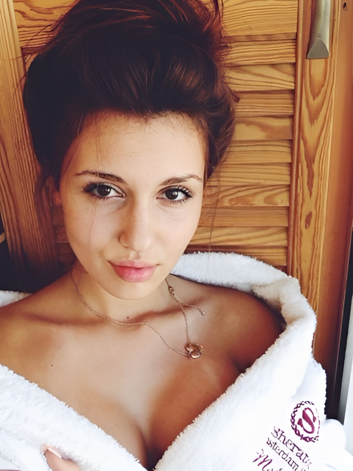 Мария привлекальеная девушка из Нижнекамска цена от 2500 руб