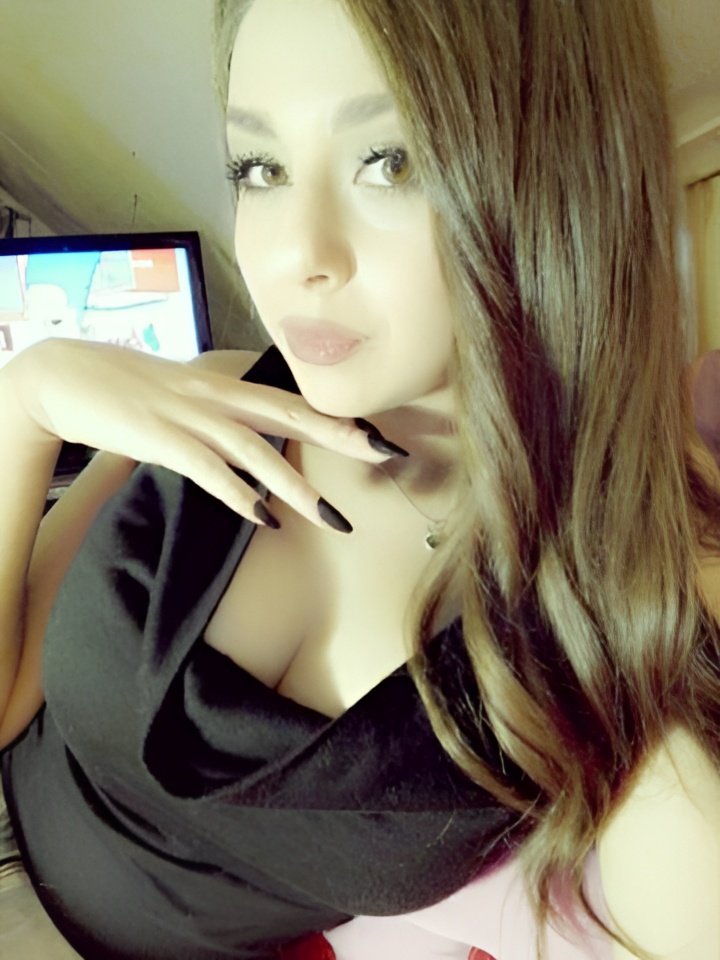 Индивидуалка Рената, доступна для личного знакомства от 10000 руб