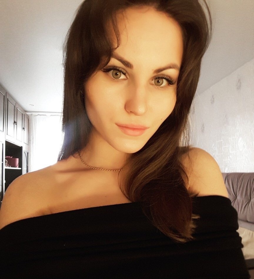 Даша привлекальеная девушка из Нижнекамска цена от 3500 руб