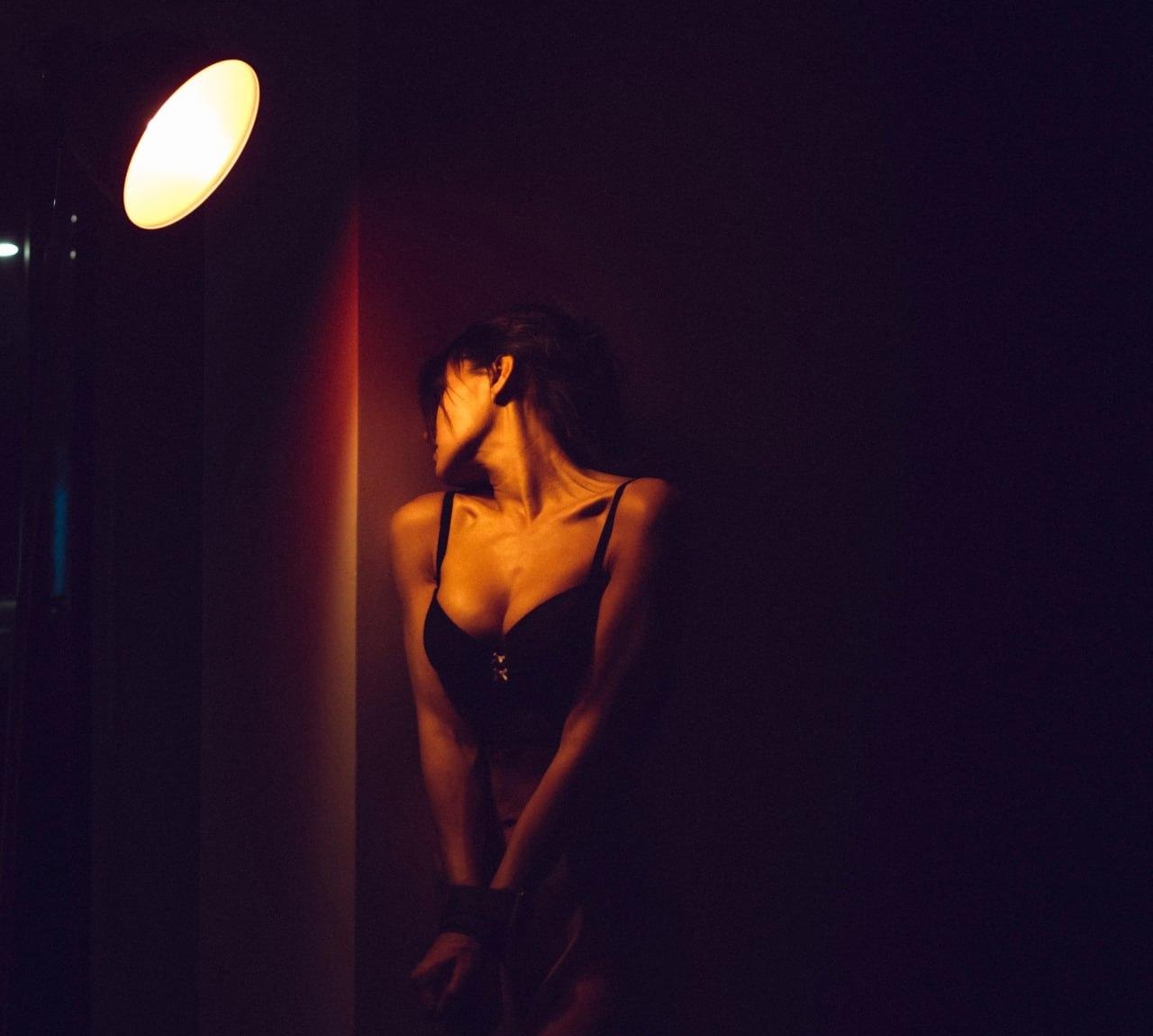 Инна привлекальеная девушка из Нижнекамска цена от 7000 руб