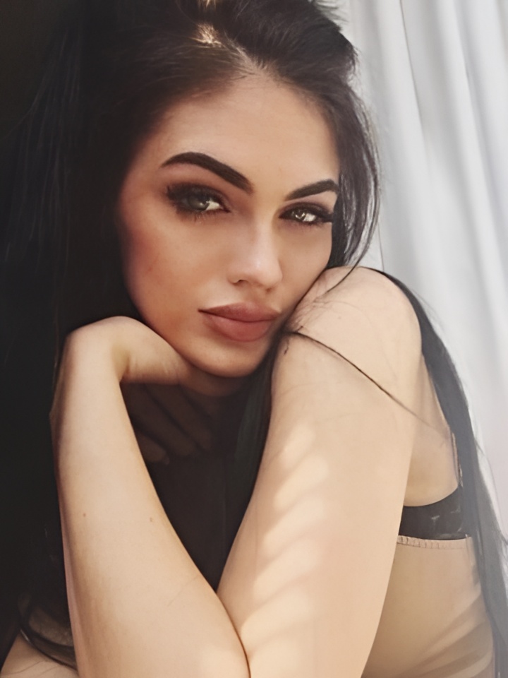 Индивидуалка Нелли, доступна для личного знакомства от 4000 руб