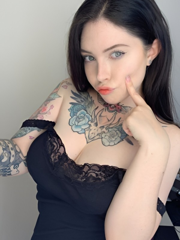 Дарья привлекательная девушка из Нижнекамска цена от 2000 руб