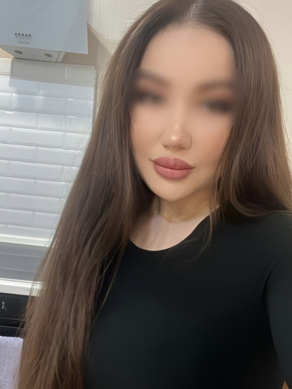 Диана привлекательная девушка из Нижнекамска цена от 4000 руб