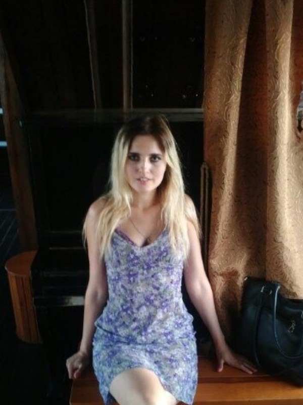 Дося привлекательная девушка из Нижнекамска цена от 3000 руб