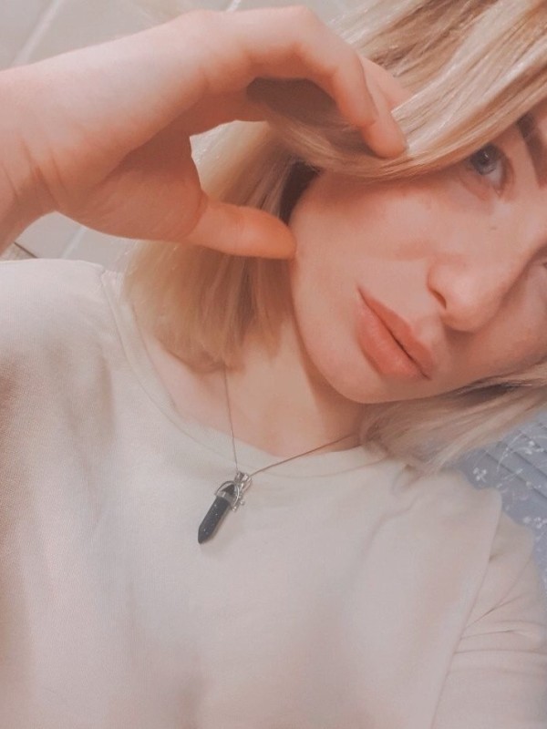 Жанна привлекательная девушка из Нижнекамска цена от 3000 руб