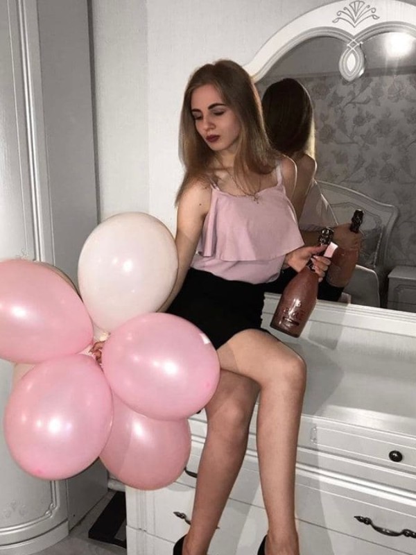 🎥 Тася привлекательная девушка из Нижнекамска цена от 5000 руб